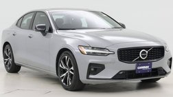 2024 Volvo S60 B5 Core Dark Theme