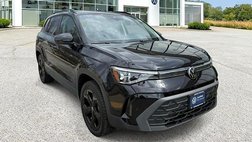 2025 Volkswagen Taos SE Black 4Motion