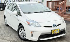 2014 Toyota Prius Plug-in Hybrid Advanced