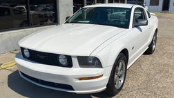2006 Ford Mustang GT Deluxe