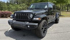 2025 Jeep Gladiator NightHawk