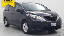 2017 Toyota Sienna LE