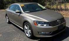 2015 Volkswagen Passat 1.8T SE