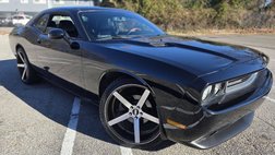 2013 Dodge Challenger SXT Plus