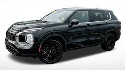 2023 Mitsubishi Outlander Black Edition