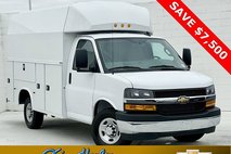 2025 Chevrolet Express 3500