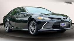 2023 Toyota Camry Hybrid XLE