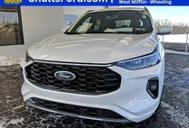 2023 Ford Escape ST-Line Elite