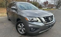 2020 Nissan Pathfinder SL