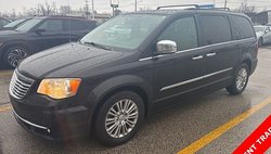 2015 Chrysler Town and Country Touring-L