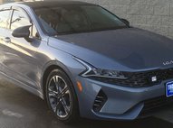 2022 Kia K5 EX
