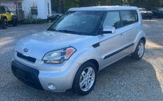 2011 Kia Soul +