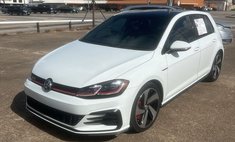 2020 Volkswagen Golf GTI SE