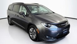 2018 Chrysler Pacifica Hybrid Limited