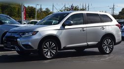 2020 Mitsubishi Outlander SE