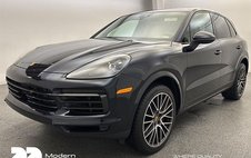 2023 Porsche Cayenne Platinum Edition