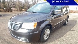 2015 Chrysler Town and Country Touring-L