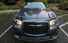 2016 Chrysler 300 S