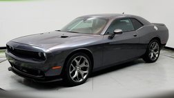 2017 Dodge Challenger SXT Plus