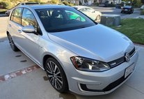 2016 Volkswagen e-Golf SE