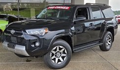 2024 Toyota 4Runner TRD Off-Road