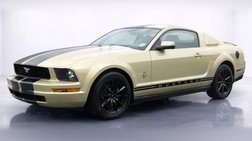 2005 Ford Mustang Deluxe