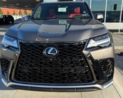 2025 Lexus LX 700h F SPORT Handling