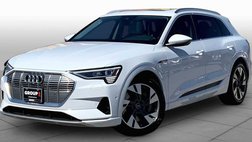 2022 Audi e-tron quattro Premium Plus