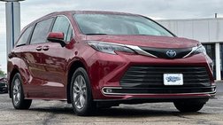 2024 Toyota Sienna XLE 7-Passenger