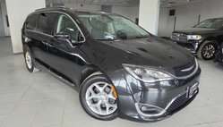 2017 Chrysler Pacifica Touring L FWD