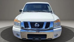 2011 Nissan Titan SV