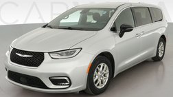 2024 Chrysler Pacifica Touring