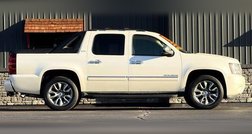 2011 Chevrolet Avalanche LTZ