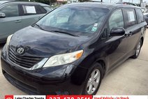2015 Toyota Sienna LE 8-Passenger