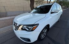 2018 Nissan Pathfinder S