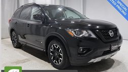 2020 Nissan Pathfinder SV