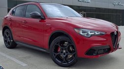 2026 Alfa Romeo Stelvio Base