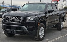 2023 Nissan Frontier SV