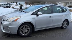 2012 Toyota Prius v Five