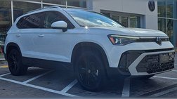 2025 Volkswagen Taos SEL 4Motion
