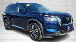 2023 Nissan Pathfinder Platinum