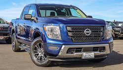 2021 Nissan Titan SV