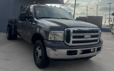 2005 Ford Super Duty F-350 Lariat
