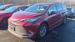 2021 Toyota Sienna XLE