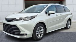 2024 Toyota Sienna XLE 7-Passenger
