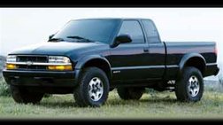 2001 Chevrolet S-10 LS