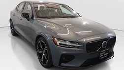 2024 Volvo S60 B5 Core Dark Theme