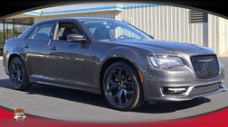2023 Chrysler 300 Touring L