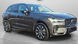 2025 Volvo XC60 B5 Plus Dark Theme