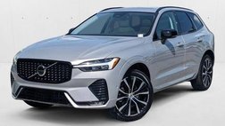 2025 Volvo XC60 B5 Plus Dark Theme